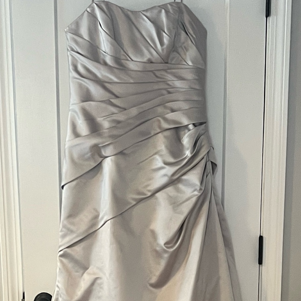 SORELLA VITA Silver Strapless Formal Dress